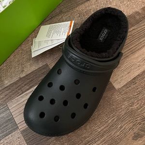 Crocs Classic Fuzz Lined Clogs